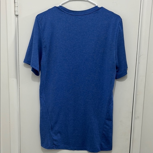 Nike Men's Blue T-Shirt - Picture 3 of 3